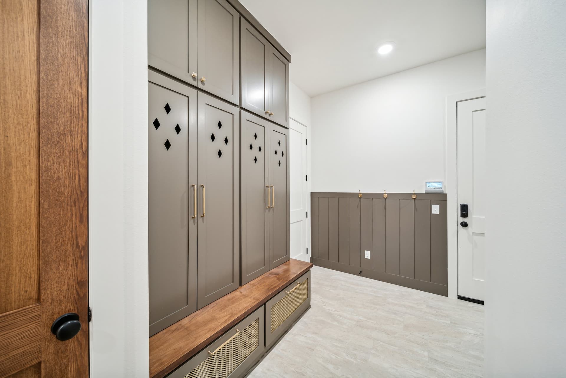 Redline Homes, LLC Banner 12