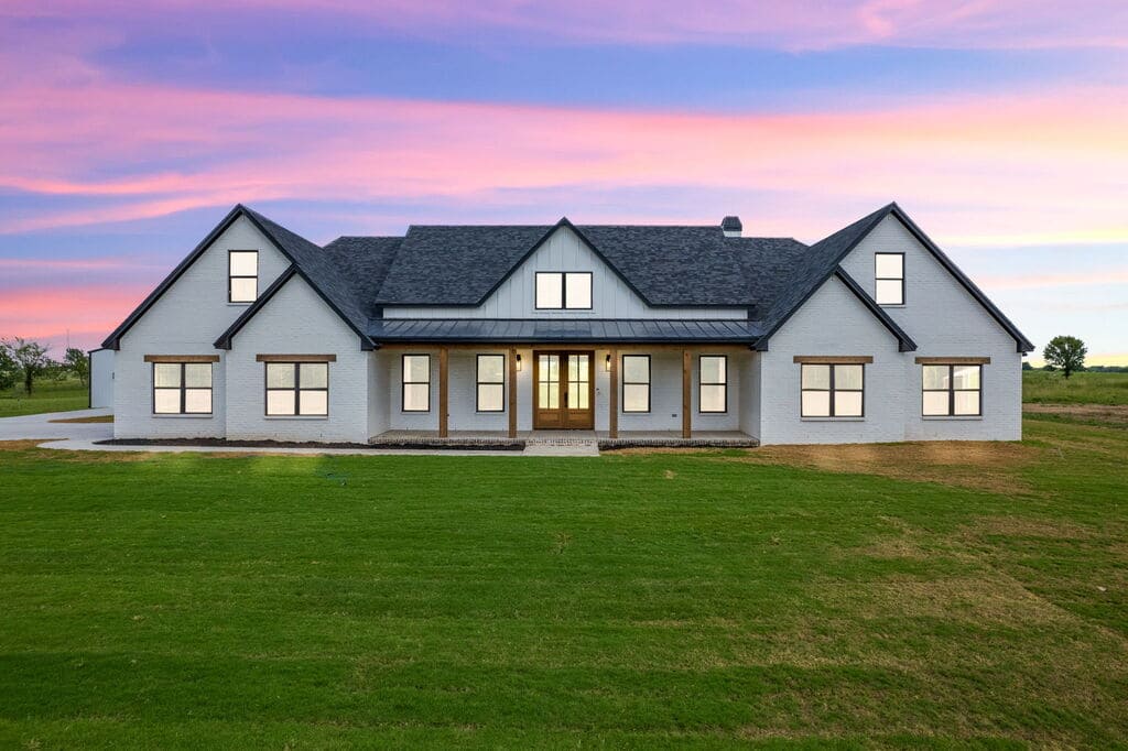 Luxury Living in Oologah – Custom Build by Redline Homes