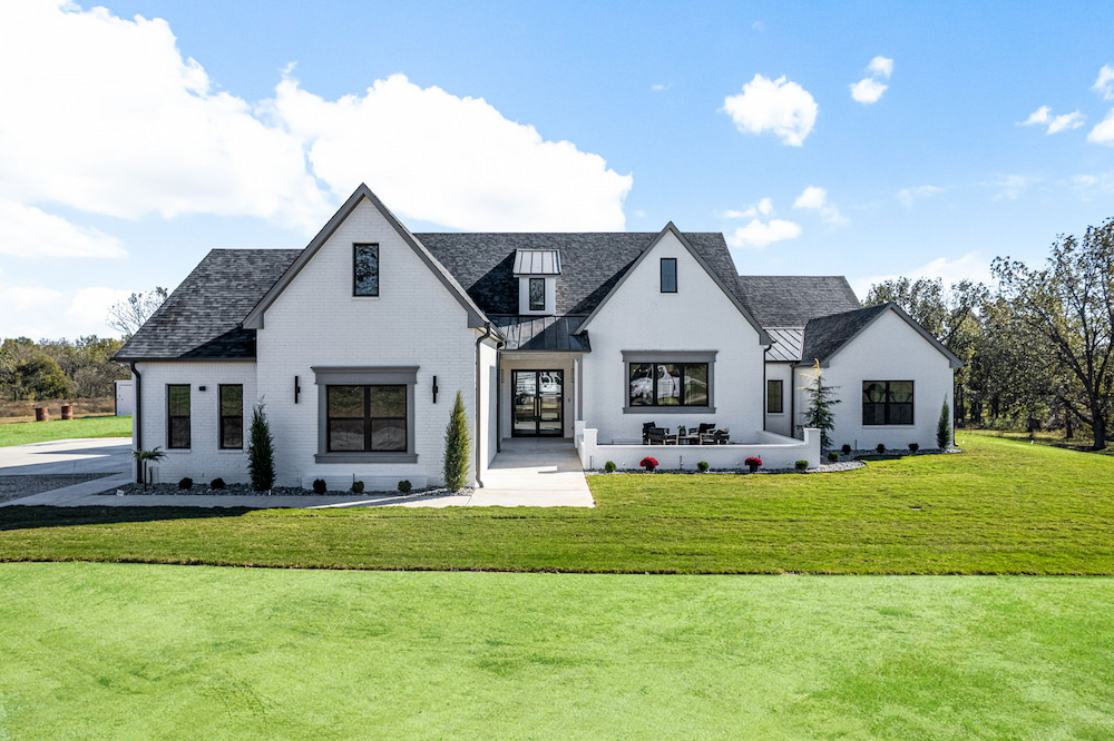 Whitetail Crossing in Verdigris – A Redline Homes Custom Build